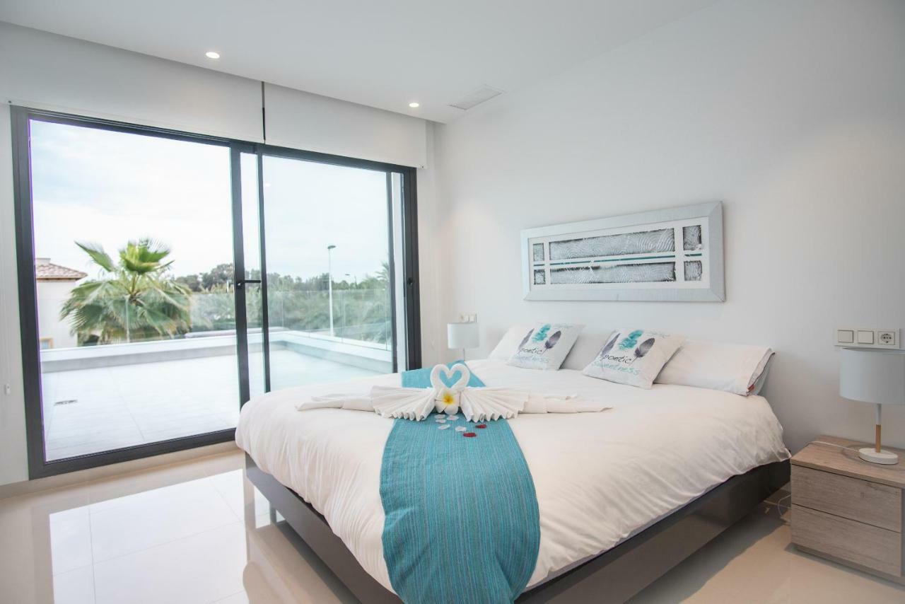 Villa Deluxe La Marina Beach 阿利坎特 外观 照片